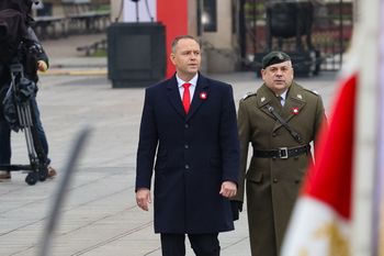 Święto Niepodległości. Uroczystości przed Grobem Nieznanego Żołnierza