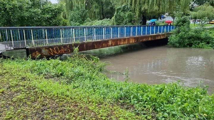 Śląskie. Stan rzek w województwie śląskim jest niebezpiecznie wysoki.