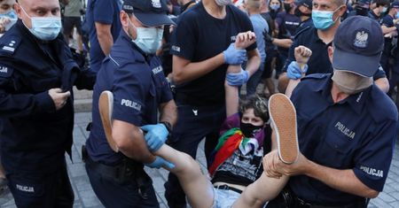 Sprawa Margot. Powstał raport ws. zatrzymań. "Poniżające i nieludzkie traktowanie"