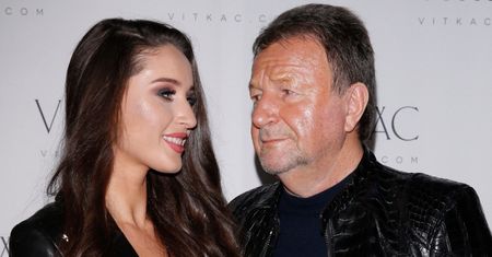 Rzadki widok: Patrycja Tuchlińska pozuje z synem i starszym o 48 lat milionerem. Józef Wojciechowski nie wygląda na zachwyconego... (FOTO)