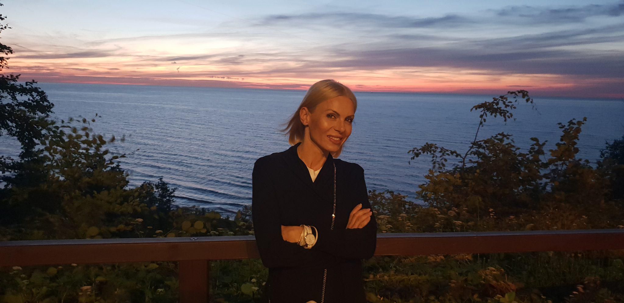 Karolina Nowakowska straciła ojca