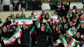 Historyczna chwila w Iranie. Kobietom pozwolono obejrzeć mecz na stadionie