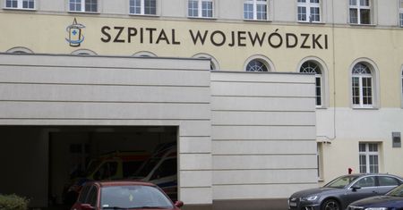Szpital podniósł stawki lekarzom. Inaczej zamknąłby oddziały