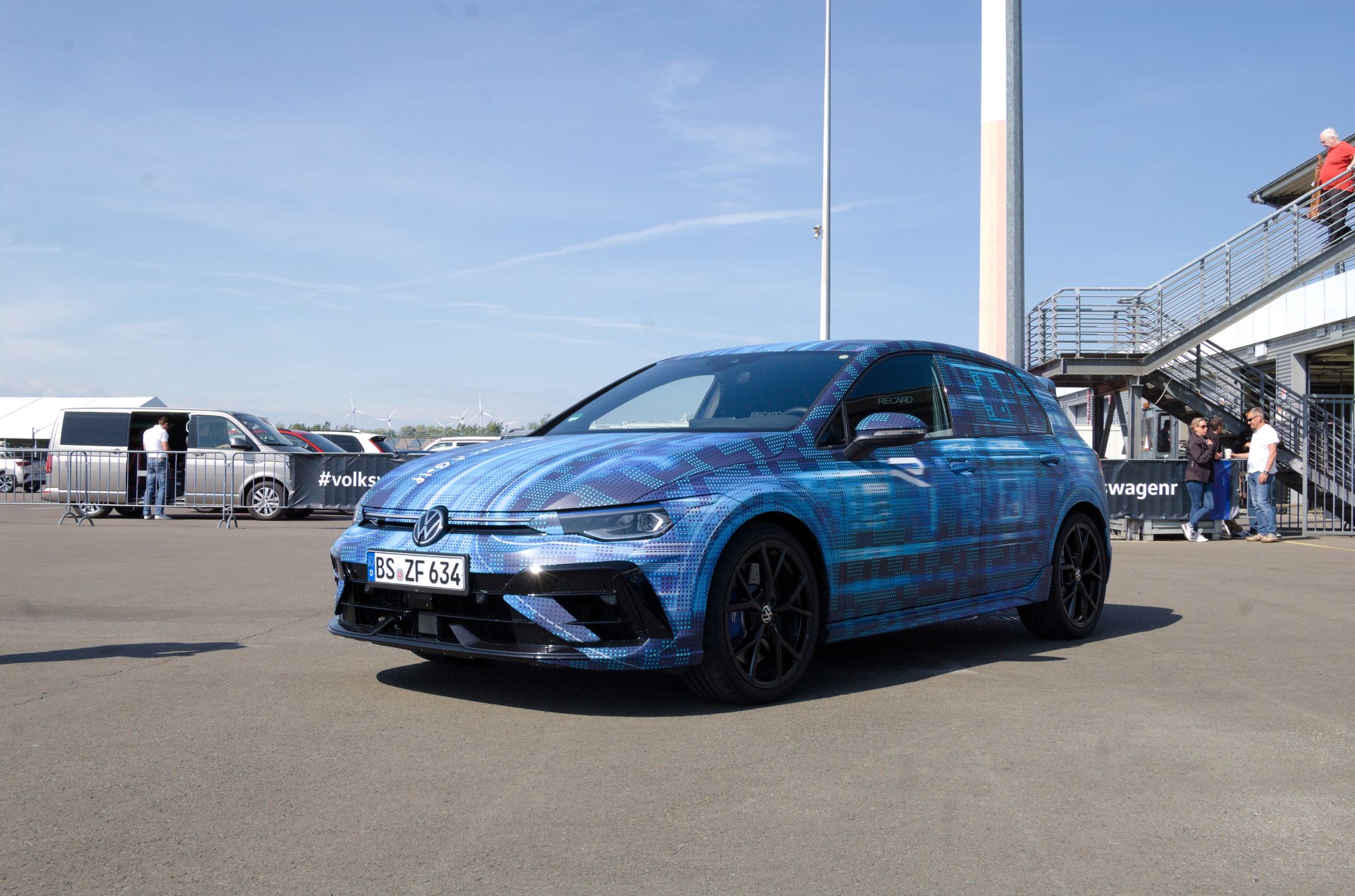 Volkswagen Golf R