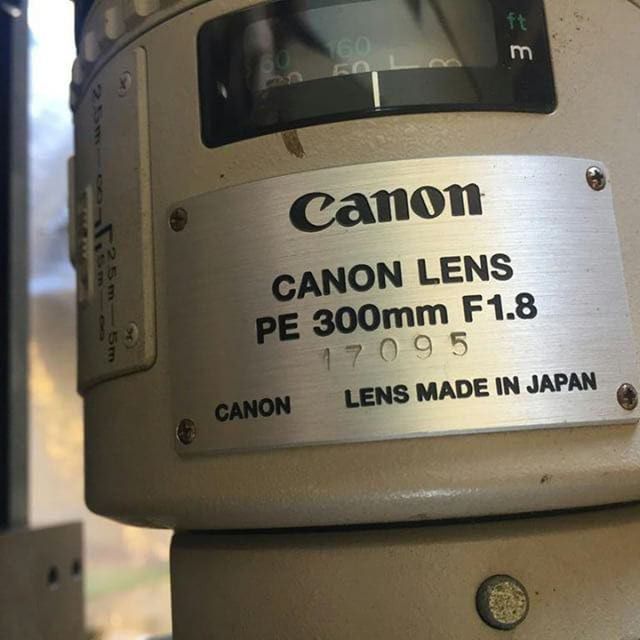 Canon 300 mm f/1.8