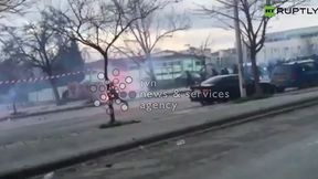 Greccy kibice starli się policją. Funkcjonariusze zostali obrzuceni racami