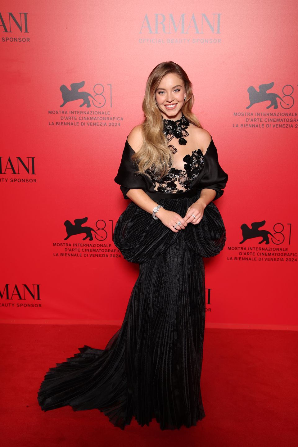 Sydney Sweeney podczas Armani Beauty Passione Party