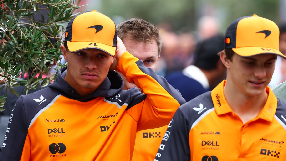 Getty Images / Joe Portlock / Na zdjęciu: Lando Norris (z lewej) i Oscar Piastri