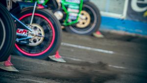 Żużel. Wygrał tylko raz w sezonie. I to w kuriozalnych okolicznościach