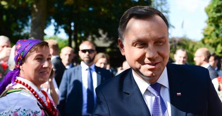 Murale, gry edukacyjne, 100 filmów i lokalne imprezy. Świętowanie odzyskania niepodległości potrwa 5 lat