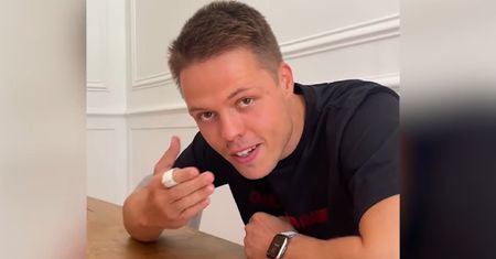 Strollował Rosjan. "Zamawialiście materiał na białe flagi?"