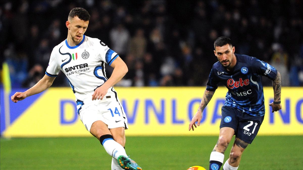 PAP/EPA / Na zdjęciu: Ivan Perisić i Matteo Politano