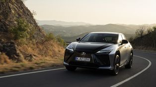 Odświeżony Lexus RZ wjeżdża do salonów. Na początek duże promocje