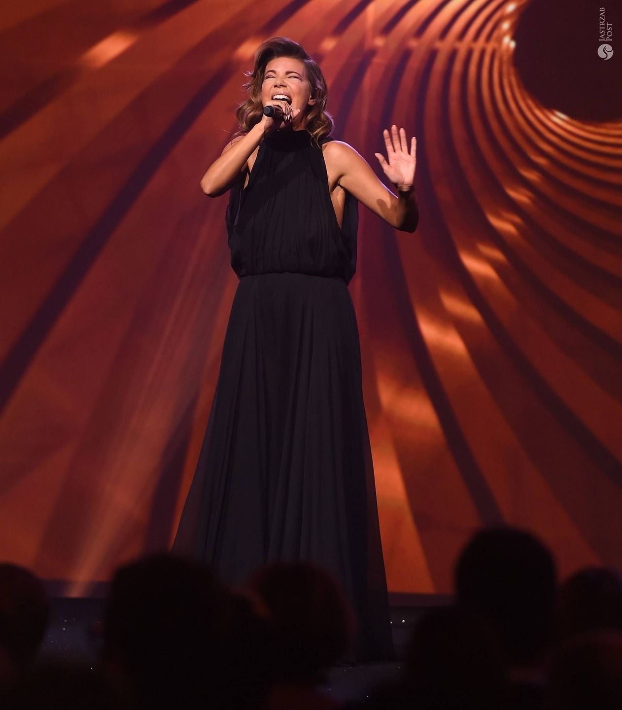 Edyta Górniak w sukni Łukasza Jemioła, Róże Gali 2015