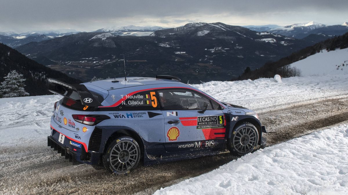 Thierry Neuville na trasie Rajdu Monte Carlo