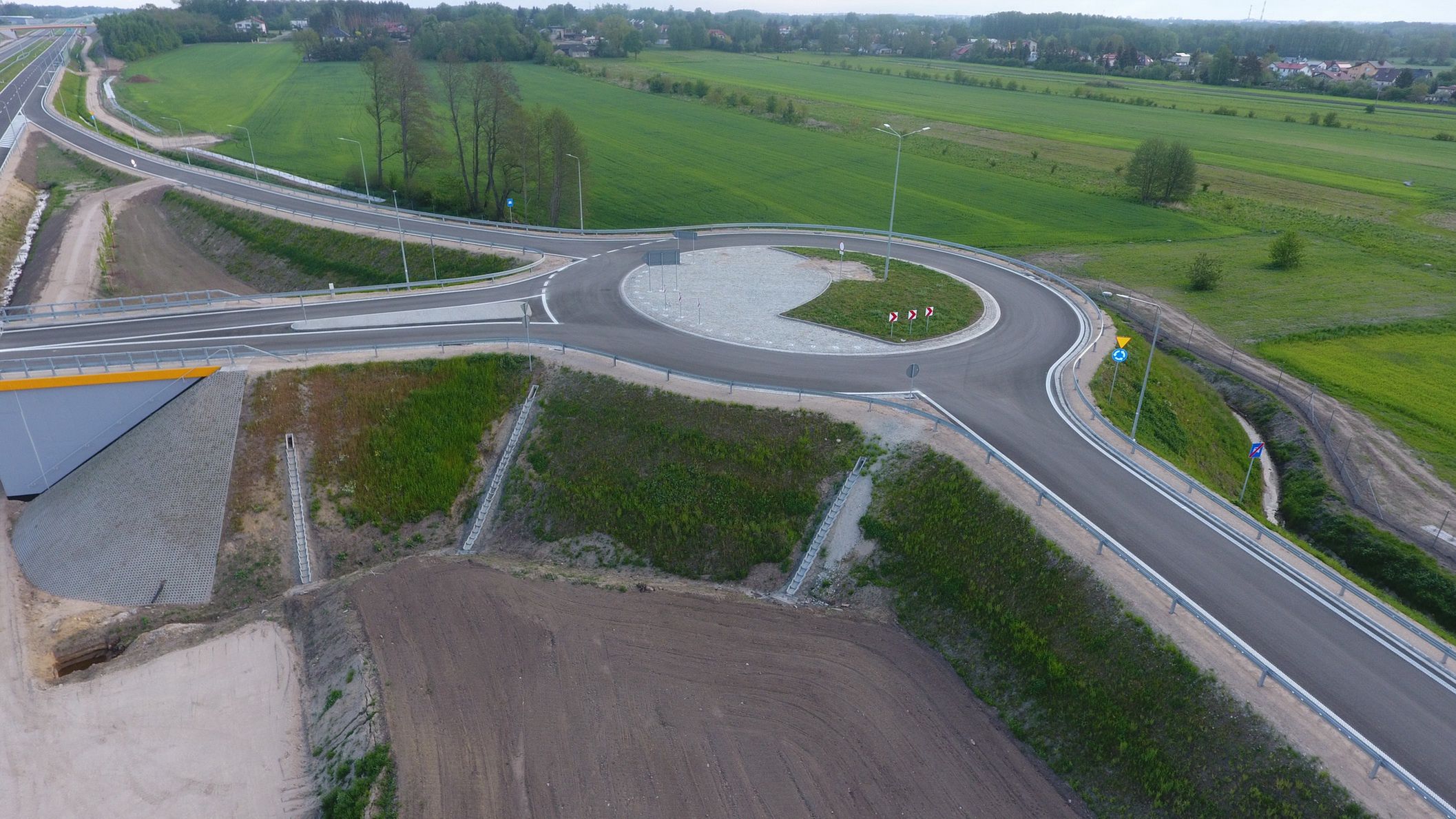 Budowa drogi ekspresowej S14 odc. Lublinek - Aleksandrów Łódzki (połowa zachodniej obwodnicy Łodzi), stan na maj 2022 