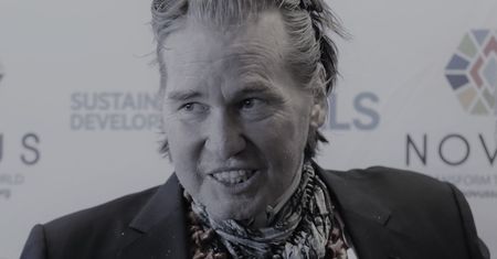 Val Kilmer miał raka nie tylko gardła. Dotarli do aktu zgonu aktora
