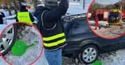 Bytów: DRAMAT podczas zimowej zabawy. 10-latek wjechał pod samochód