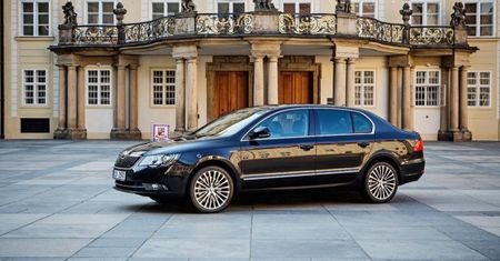 Odświeżona Škoda Superb nową limuzyną prezydenta Czech