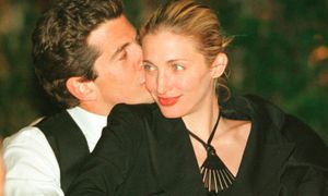 Zginęli przez "klątwę Kennedych"? O ich problemach aż huczało