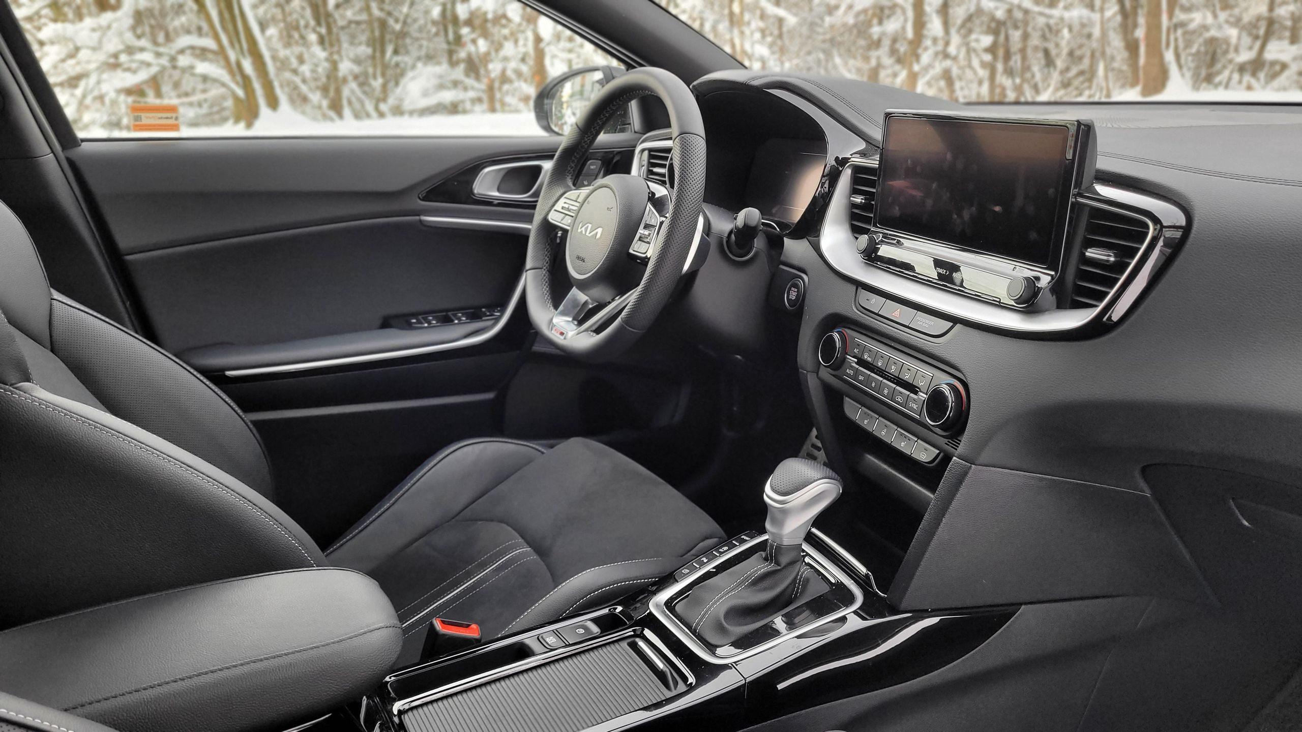 Kia xCeed wnętrze