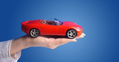 Przyszłość na drodze, droga do przyszłości. Jaguar proponuje wyświetlanie na szybie