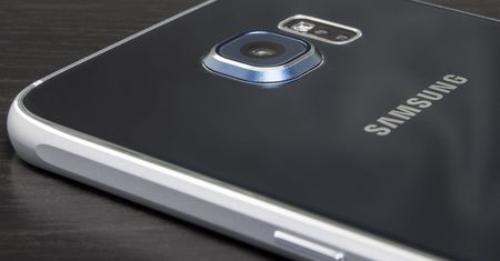 Samsung ze strachu już za miesiąc pokaże Galaxy Note 5 i Galaxy S6 Edge+