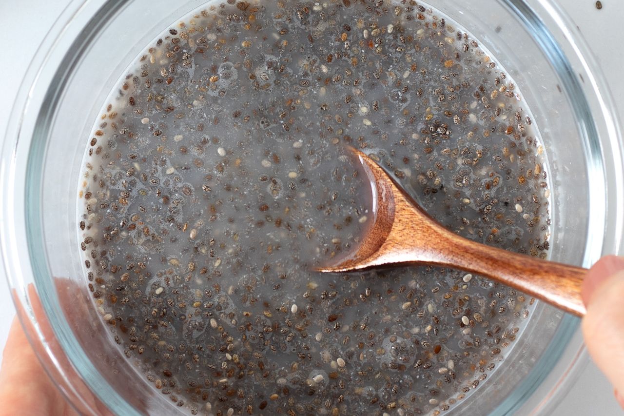 Dietetycy wyjawili, jaka przekąska pomaga obniżyć cholesterol. To nie jest warzywo