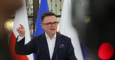 Hołownia wybuchł śmiechem. "Zaopatrzcie się w popcorn"