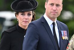 Kate i William żegnają babcię. To zdjęcie mówi więcej niż tysiąc słów