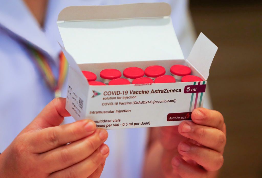 Szczepionka AstraZeneca. Kolejny kraj w Europie wstrzymuje jej stosowanie