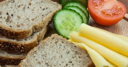 Tych produktów lepiej nie łącz na talerzu. Mogą zamienić się w truciznę