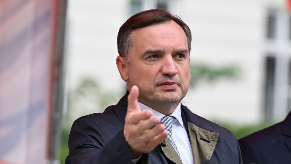 Radom, 12.10.2023. Kampania wyborcza do parlamentu 2023. Minister sprawiedliwości, prokurator generalny Zbigniew Ziobro podczas konferencji prasowej w Pałacu Sandomierskim w Radomiu, 12 bm. (ad) PAP/Piotr Polak