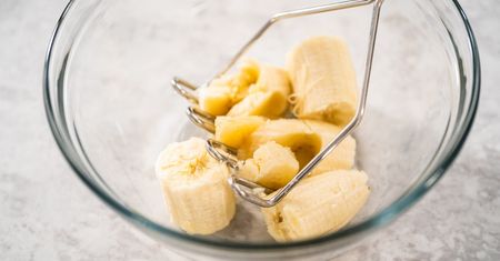 Do banana dodaj sodę oczyszczoną. Efekt końcowy na pewno cię zachwyci