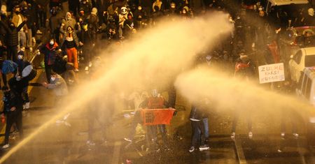 Gorąco w Turcji. Wzywa 86 mln osób do walki o demokrację