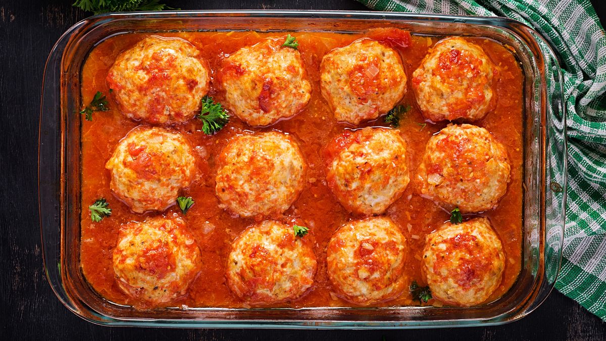 Chicken meatballs in paprika and tomato sauce. Turkey meatballs. Top view
Chicken meatballs in paprika and tomato sauce. Turkey meatballs. Top view
Elena_Danileiko