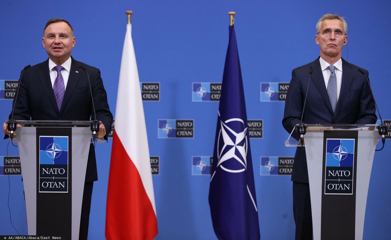 Duda rozmawiał z szefem NATO. Stoltenberg: Krytyczny moment. Możliwe wysłanie grup bojowych