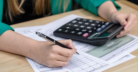 Błędy w PIT online mogą kosztować. Te cztery rzeczy trzeba sprawdzić