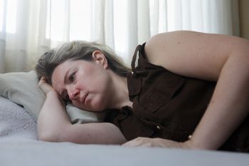 "Choroba wdowia" dotyczy nie tylko singielek. Brak seksu może wpływać na samopoczucie