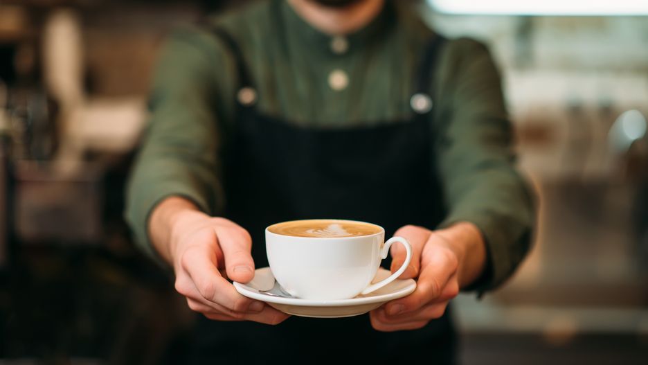 50 centów mniej z ceny 1,20 euro za kawę, jeśli klient przyniesie ze sobą własny kubek, cukier i łyżeczkę