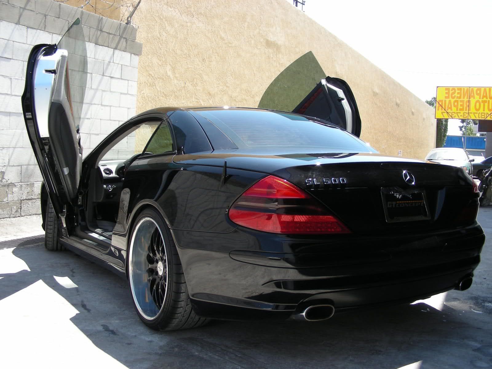 Lambo doors - kicz czy profesjonalny tuning? [galeria] 23