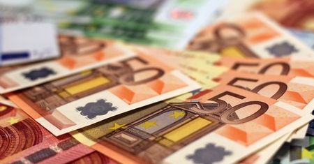 Zasady, które pomogą Ci skutecznie inwestować pieniądze