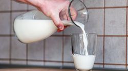 Codzienne picie mleka może mieć związek z rakiem prostaty. Naukowcy odkryli zależność