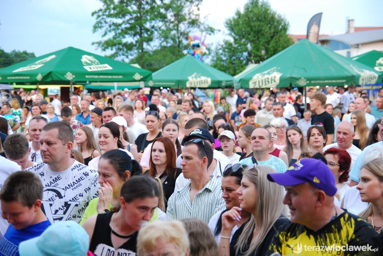 IX Powiatowo-Gminny Festiwal Zespołów Weselnych w Boniewie
