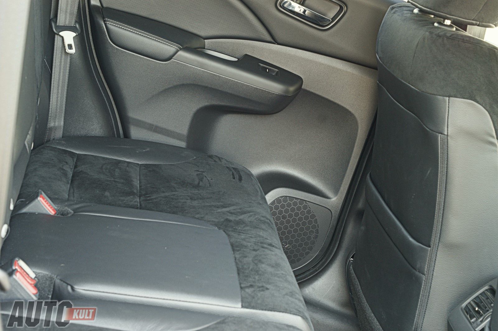 Honda CR-V 1,6 i-DTEC Lifestyle - test [galeria] 11