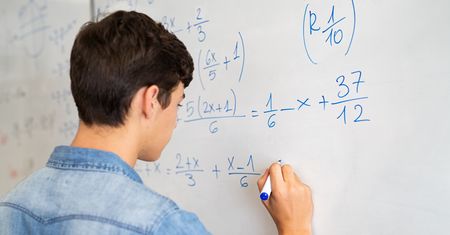 Błyskawiczna krzyżówka matematyczna. Ile pamiętasz?