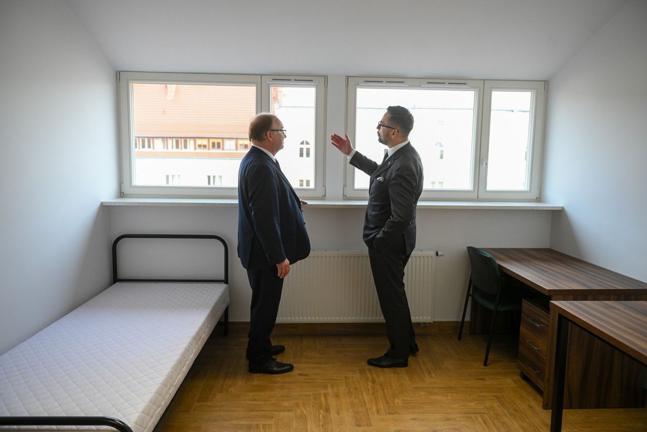 Warszawa: Historyczny akademik ponownie przyjmie studentów