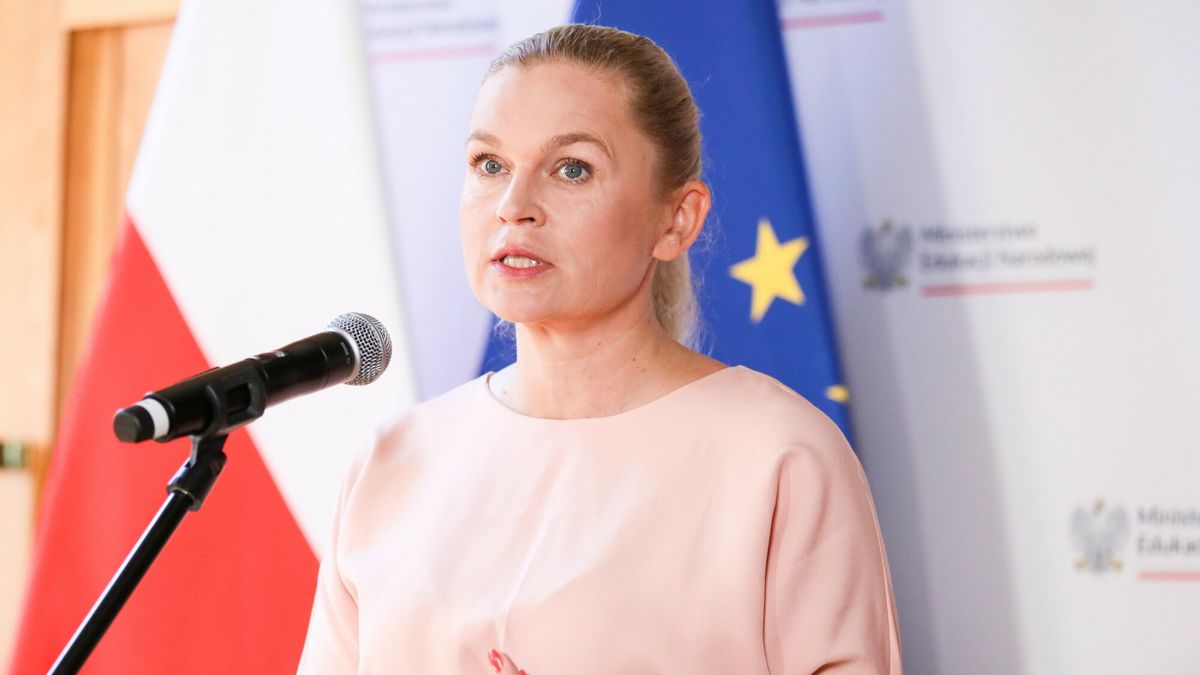 Programy i przedsi?wzi?cia MEN dla szk�? i przedszkoli
Fot. Dawid Wolski/East News,  Warszawa, 29.05.2024. Programy i przedsiewziecia Ministerstwa Edukacji Narodowej dla szkol i przedszkoli.
N/z: minister edukacji Barbara Nowacka
Dawid Wolski