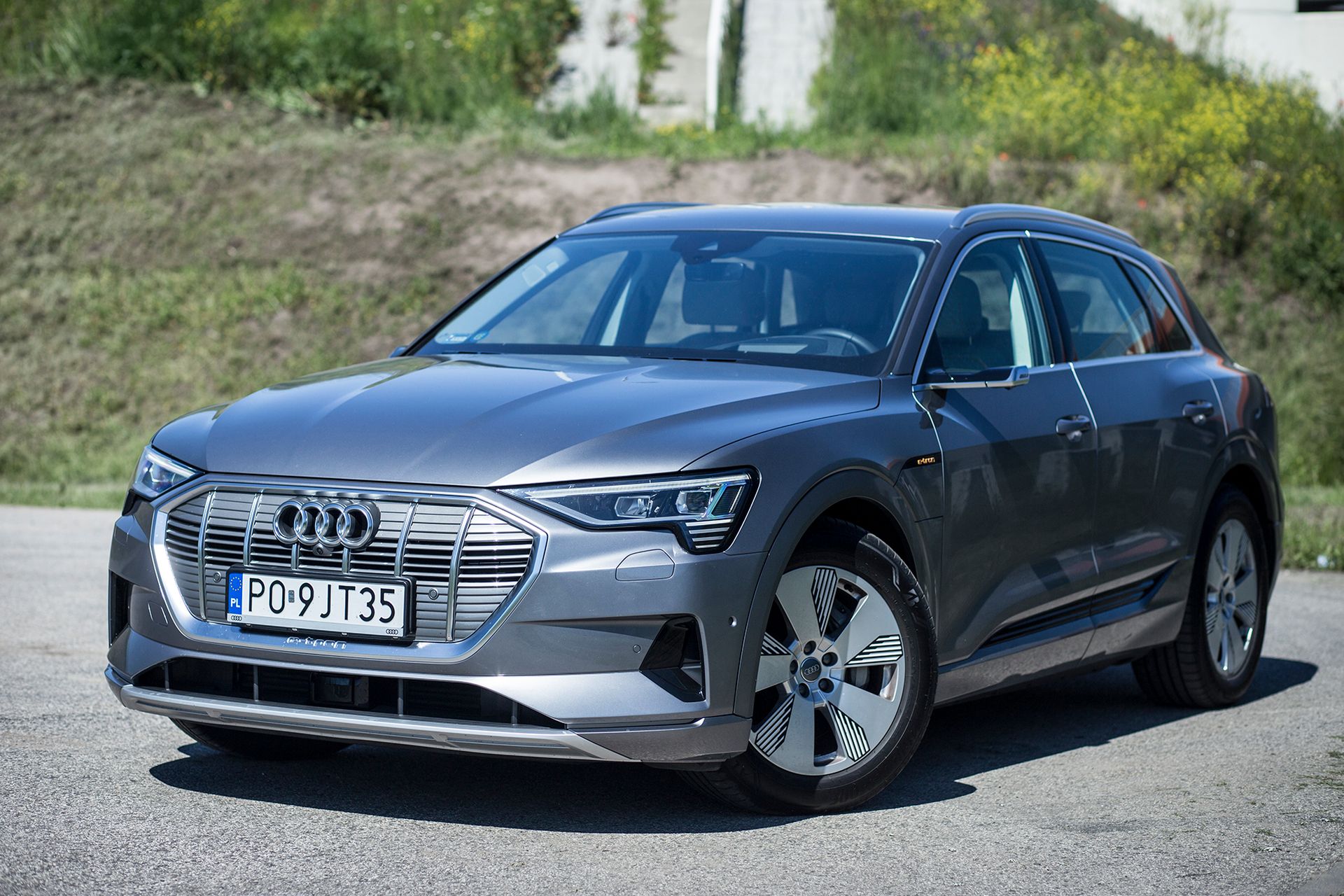 Audi e-tron vs Jaguar I-Pace (fot. Mateusz Żuchowski)