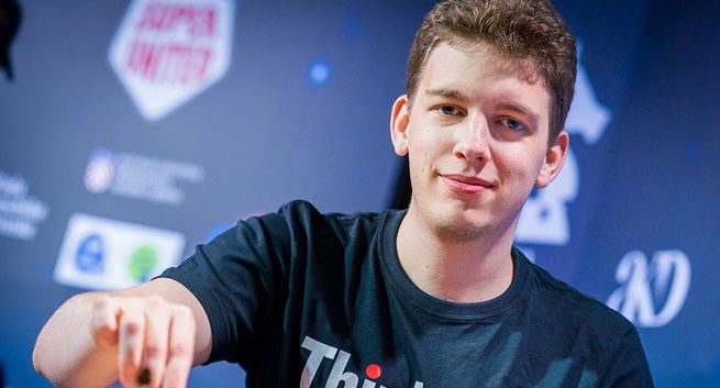 Marcin Możdżonek i Jan-Krzysztof Duda felietonistami magazynu sportowego Polska Press